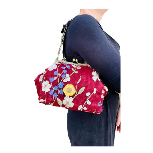 Borsa fatta a mano in tulle 3d e canvas color bordeaux