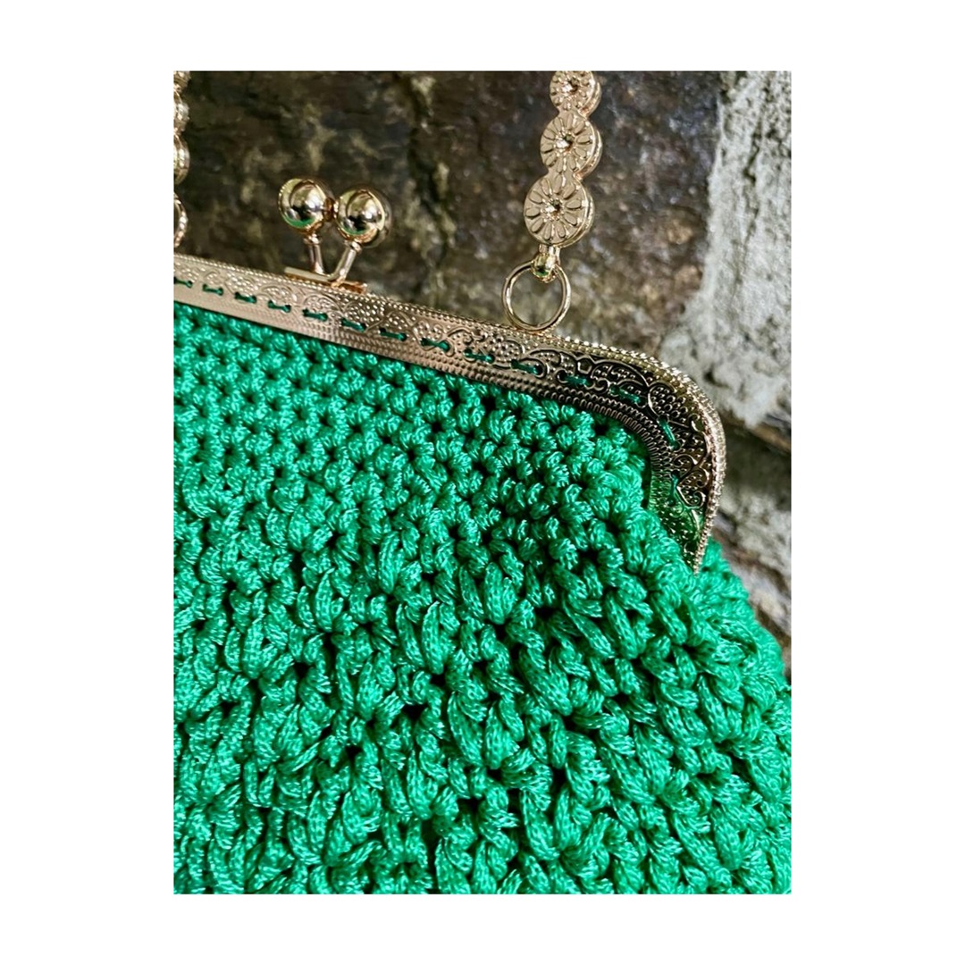 Borsa fatta a mano in cordino di nylon color verde erba ⋆ Molish