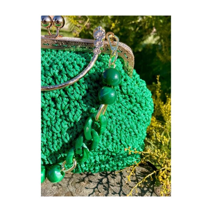 Borsa fatta a mano in cordino di nylon color verde erba